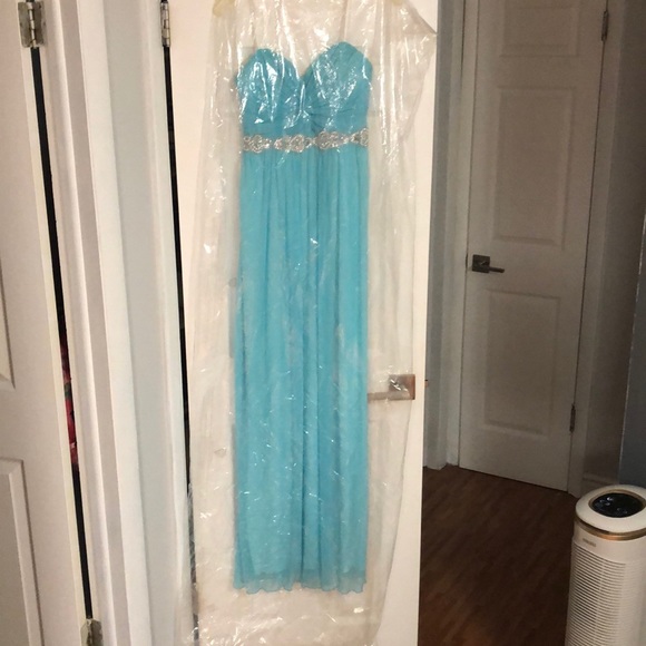 Light Blue Formal Gown - Picture 1 of 5